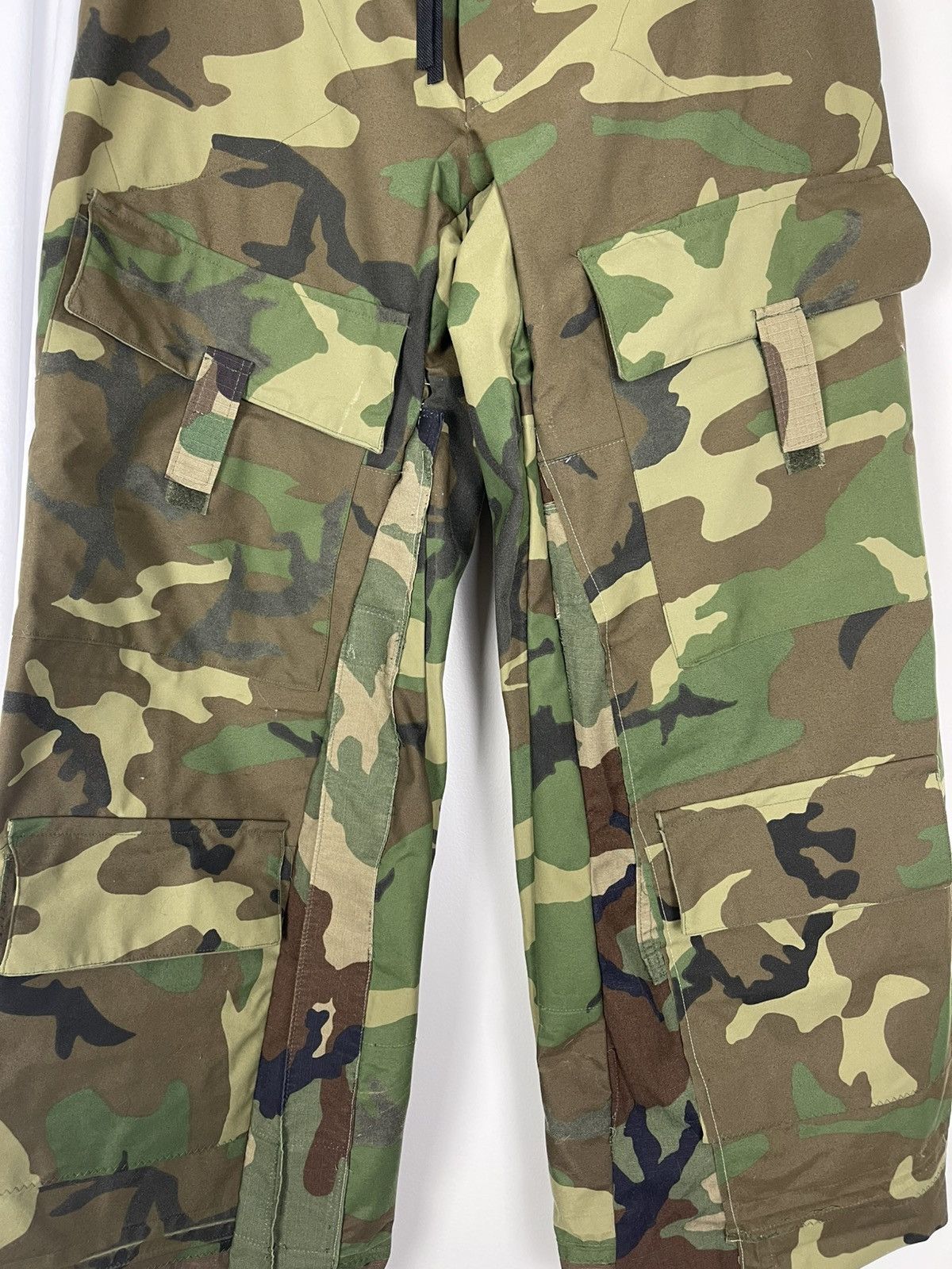 Chorley Deconstructed army camo baggy cargo pants flare Size US 34 / EU 50 - 2 Thumbnail