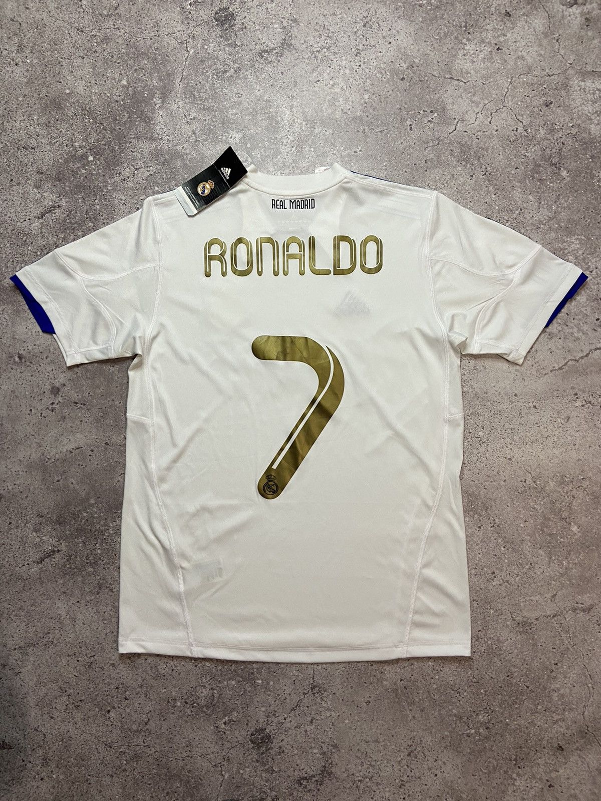 Adidas Real Madrid Ronaldo 2010 2011 Home Soccer Jersey Match Worn Size US S / EU 44-46 / 1 - 2 Thumbnail