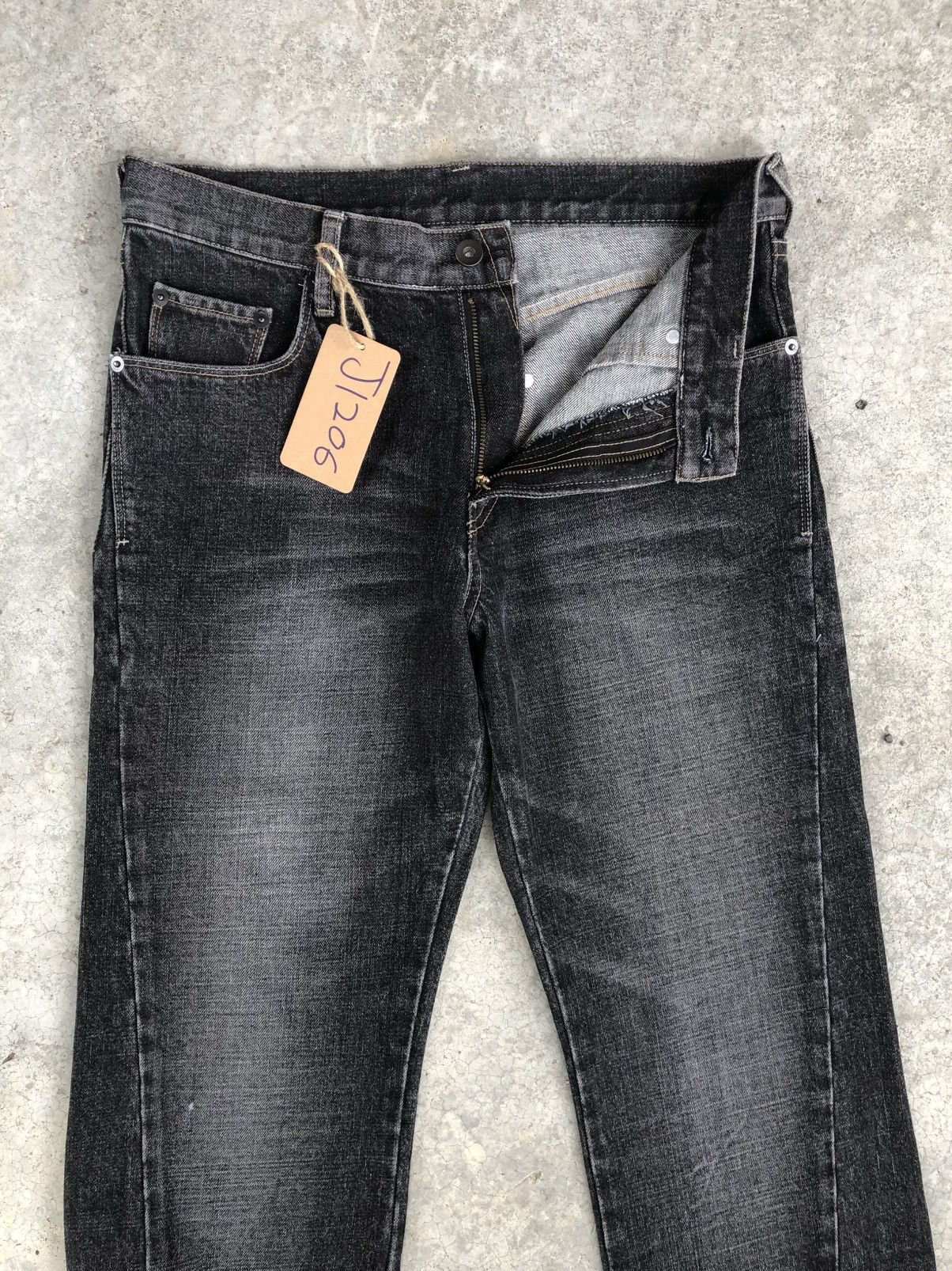 If Six Was Nine Japanese Uniqlo Flared Jeans Distressed Denim Size US 31 - 3 Thumbnail