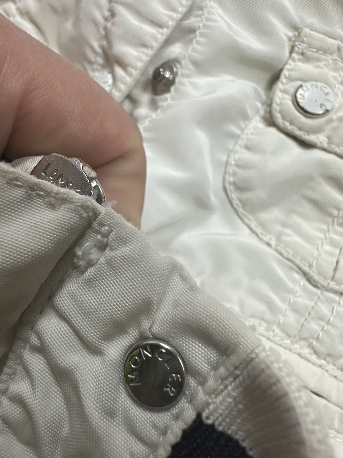 Moncler Moncler bomber cropped avant ga y2k Jacket – Cream – Size S Size S / US 4 / IT 40 - 10 Thumbnail