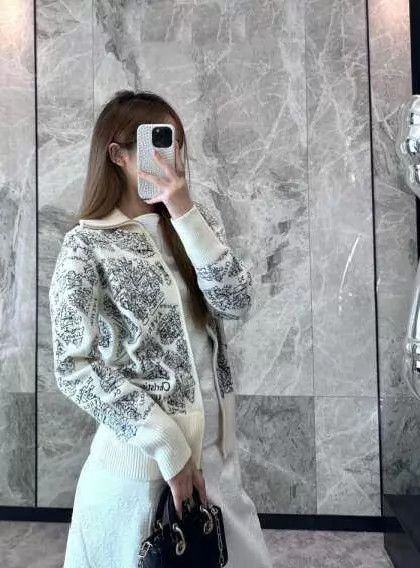 Dior Dior Embroidered Cashmere Zip Jacket 38 Mint Size S / US 4 / IT 40 - 6 Thumbnail