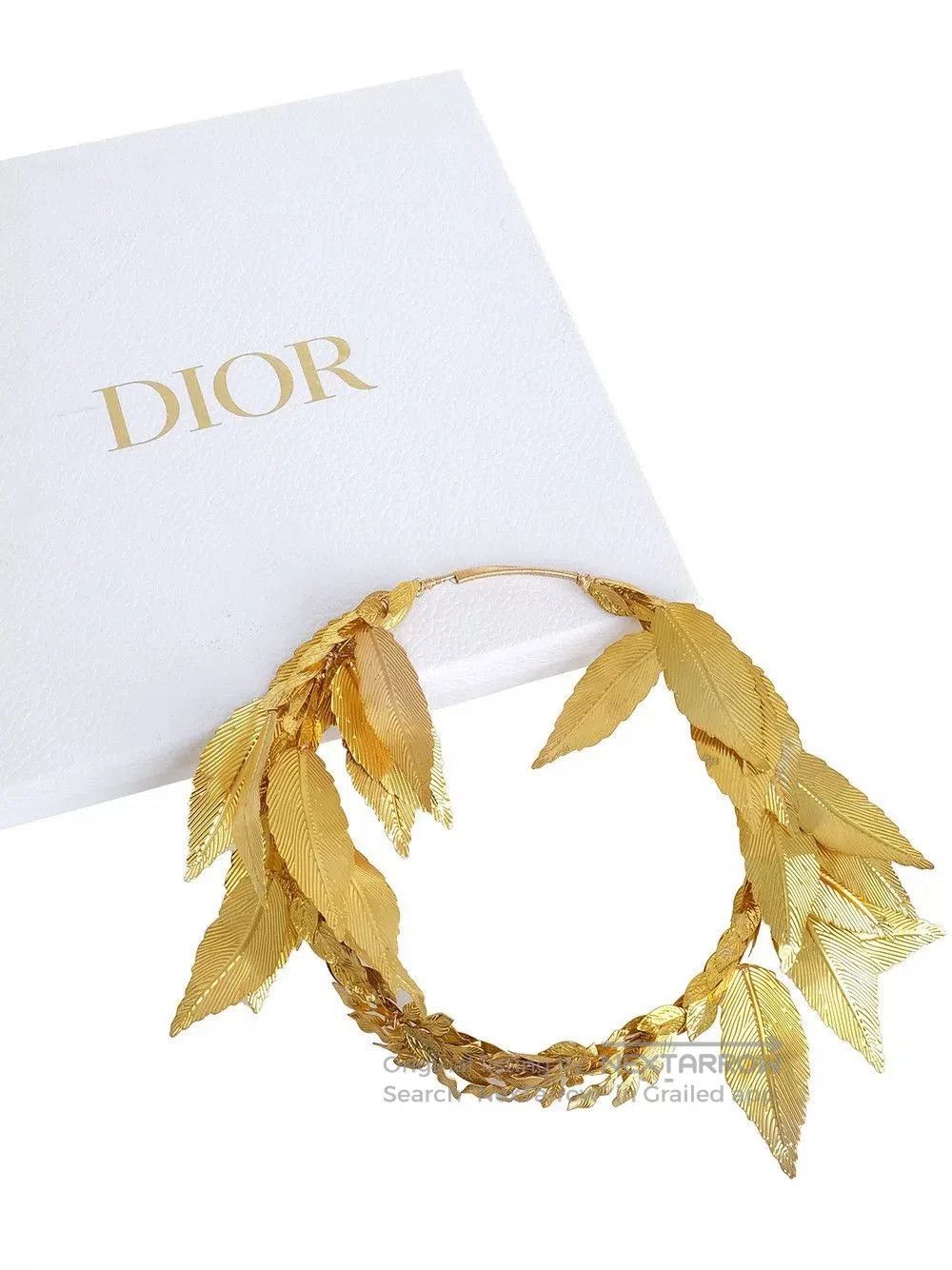 Dior Christian Dior Gold Leaf Ornament. Size ONE SIZE - 4 Thumbnail