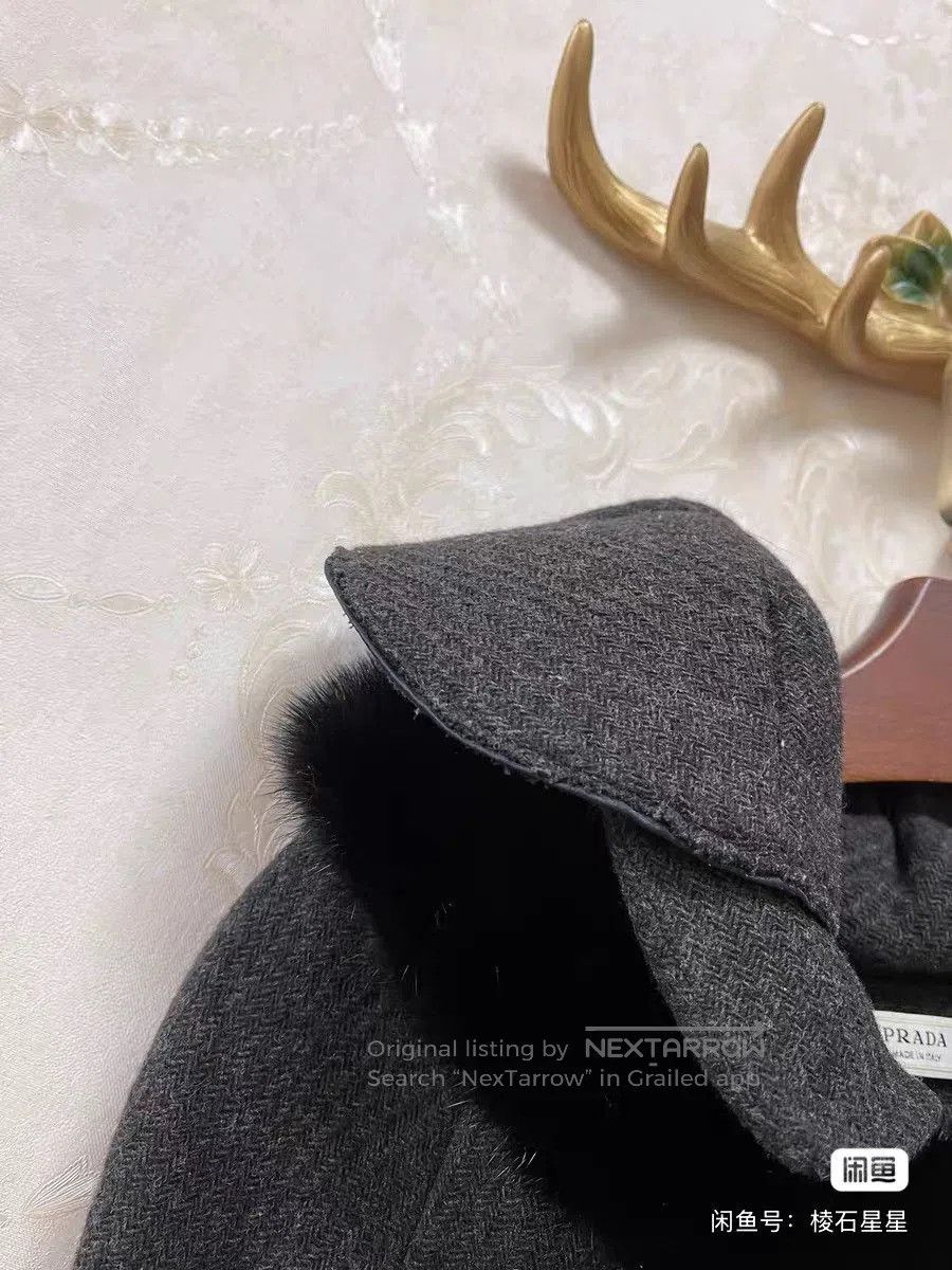Prada Prada Hepburn Style Mink Fur Coat. Size M / US 6-8 / IT 42-44 - 5 Thumbnail