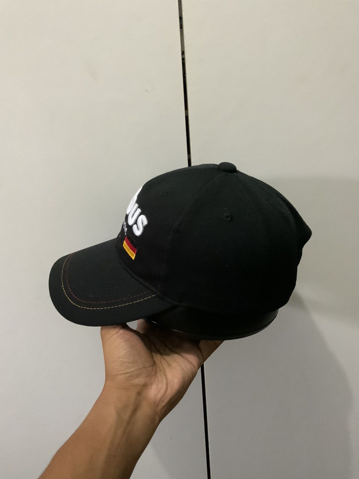 Vintage Mobus International Bewahrt Germany Hat Size ONE SIZE - 2 Thumbnail