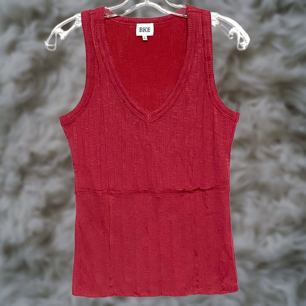 BKE BKE V Neck Tank Top Womens S Red Ribbed Stretch Summer Grunge Skater Y2K Edgy Size S / US 4 / IT 40 - 1 Thumbnail