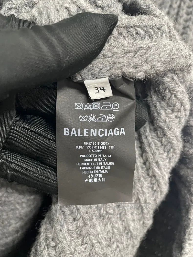 Balenciaga Balenciaga Irregular Shawl Wool Sweater, Gray Size XXS / US 00 / IT 34 - 5 Thumbnail