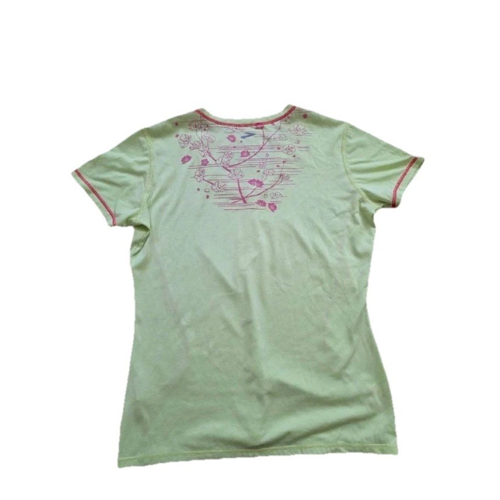 Brooks Brooks Short T-Shirt Womens Bright Yellow Small A001251 Size S / US 4 / IT 40 - 4 Thumbnail