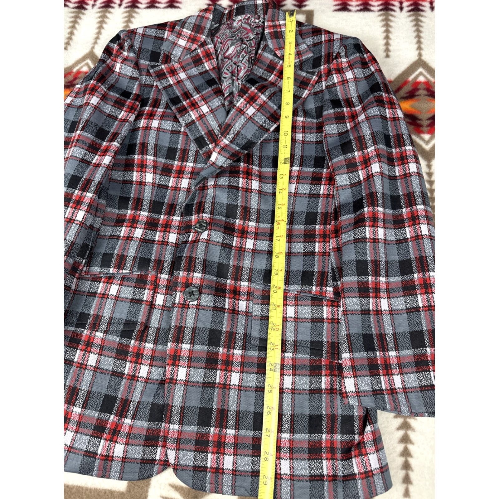 Vintage VINTAGE Bellini Plaid Blazer Sport Coat 70s Red Gray See Measurements Sz 39 Men Blazer Modern Sports 39 Gray Mens Size 40R - 4 Thumbnail