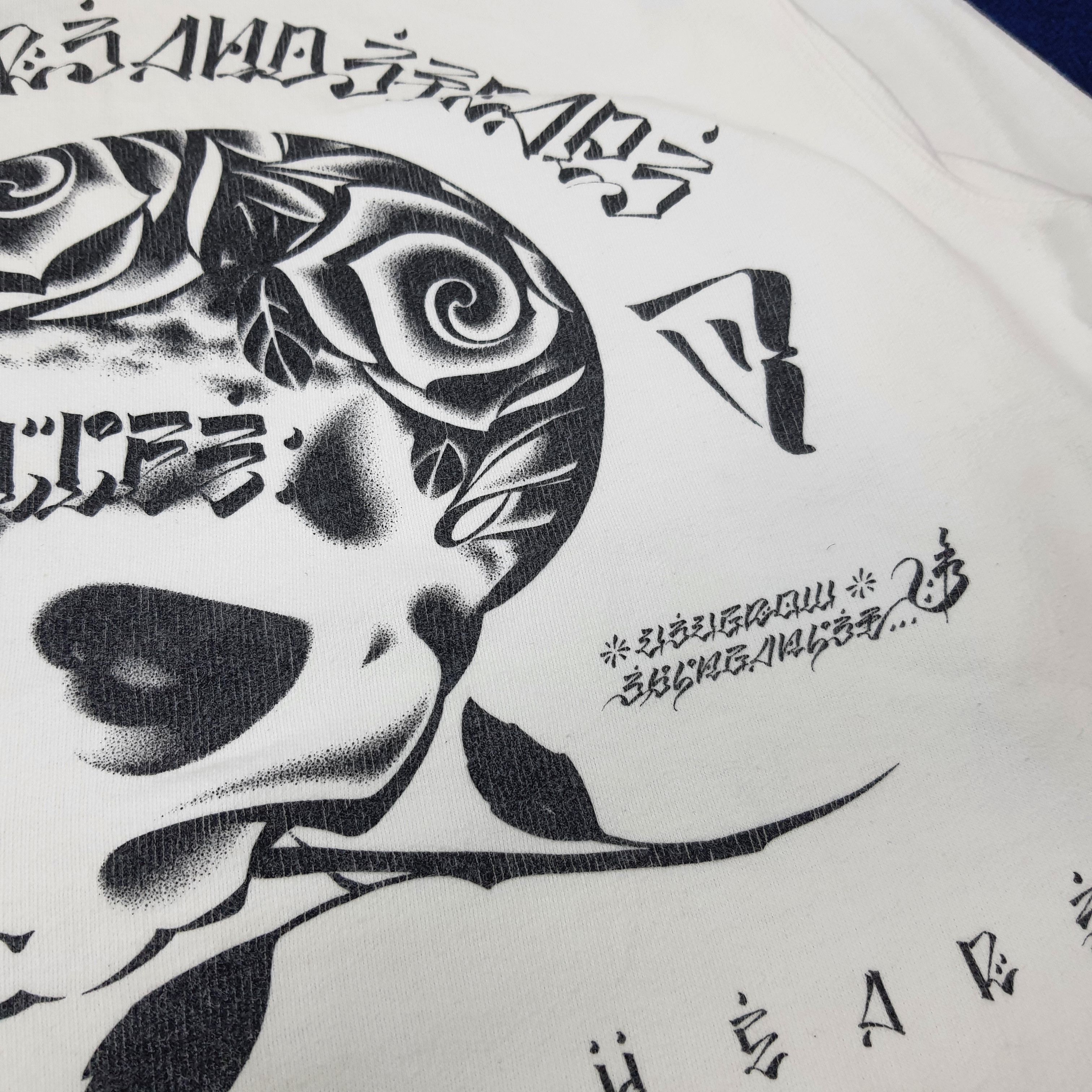 Famous Stars And Straps Vintage 2000s Famous Skull Rose Graphic Sweatshirt C275N2 Size US M / EU 48-50 / 2 - 3 Thumbnail