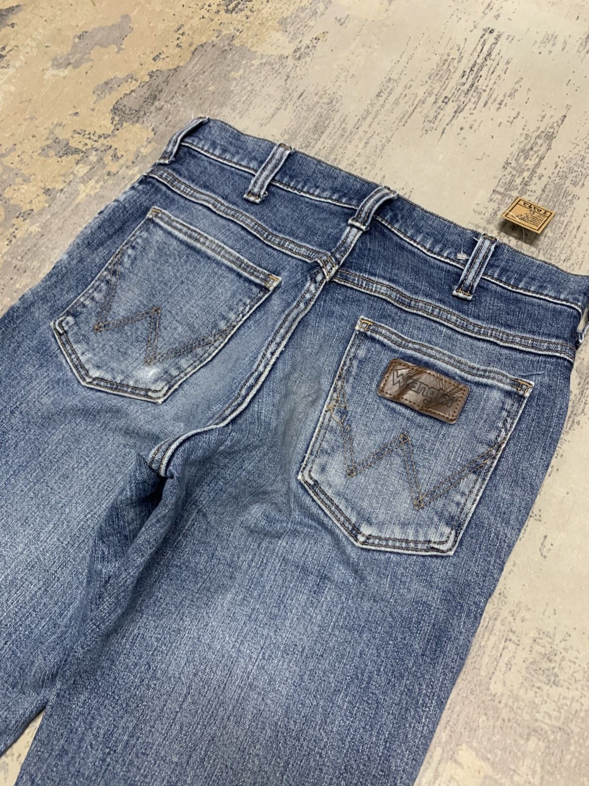 Wrangler VINTAGE WRANGLER DISTRESSED DENIM JEANS W30x30.5 Size US 30 / EU 46 - 9 Thumbnail