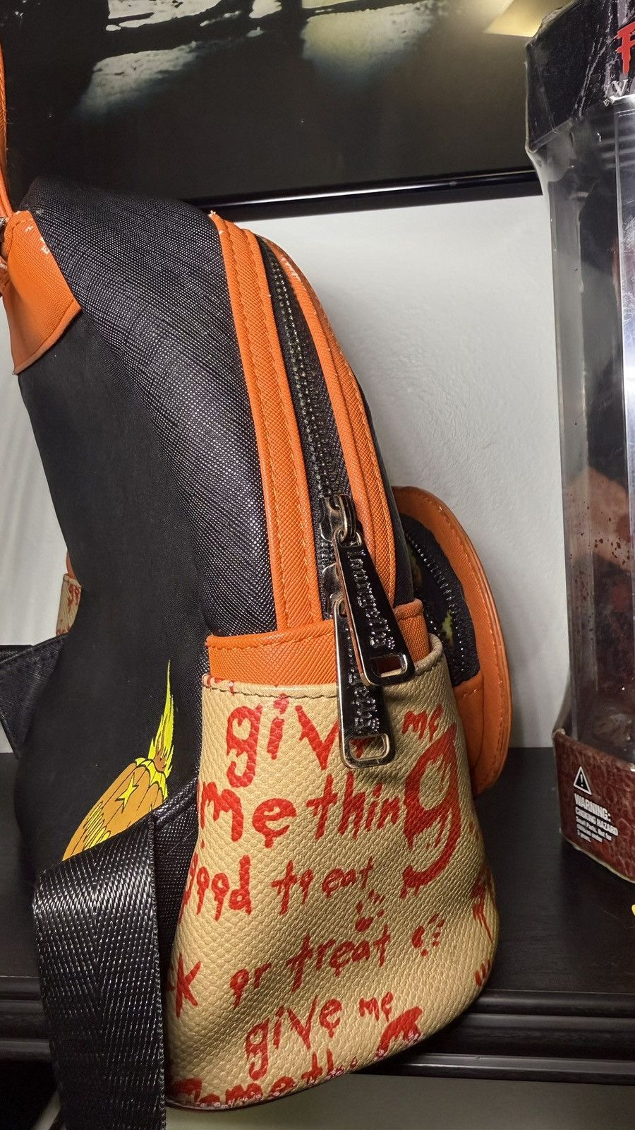 Other Rare Y2K Loungefly Trick ‘R Treat Pumpkin Head Mini Backpack Size ONE SIZE - 5 Thumbnail