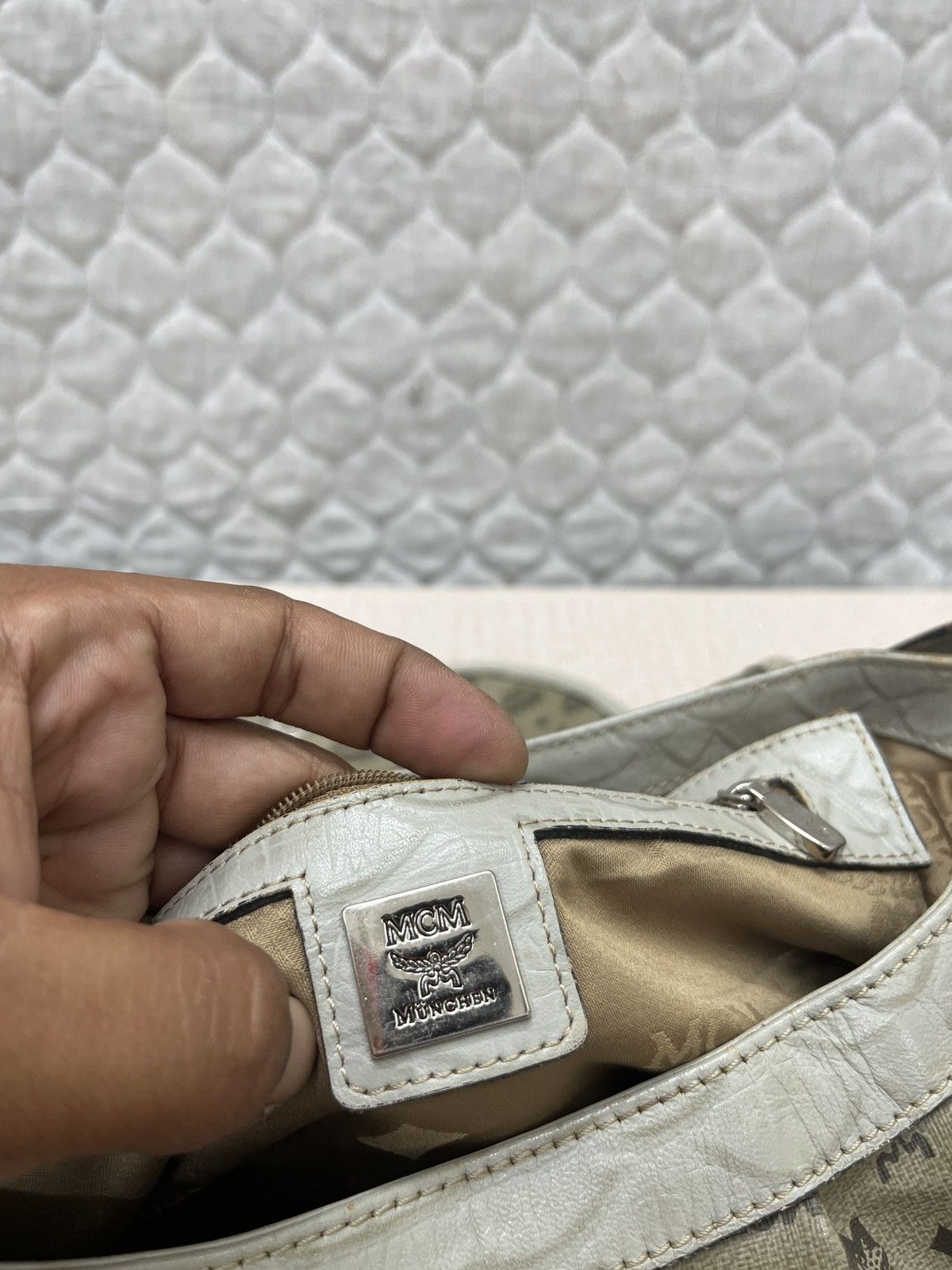 MCM 🔥🔥🔥STEALS MCM BAG Size ONE SIZE - 18 Thumbnail
