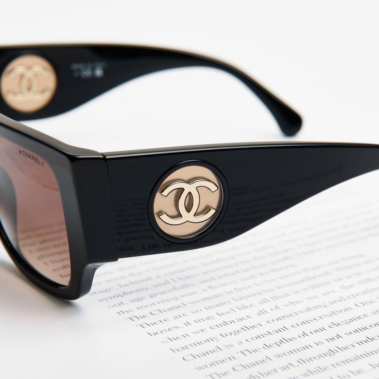 Chanel CHANEL 0CH5549 C622S5 SUNGLASSES Size ONE SIZE - 3 Thumbnail