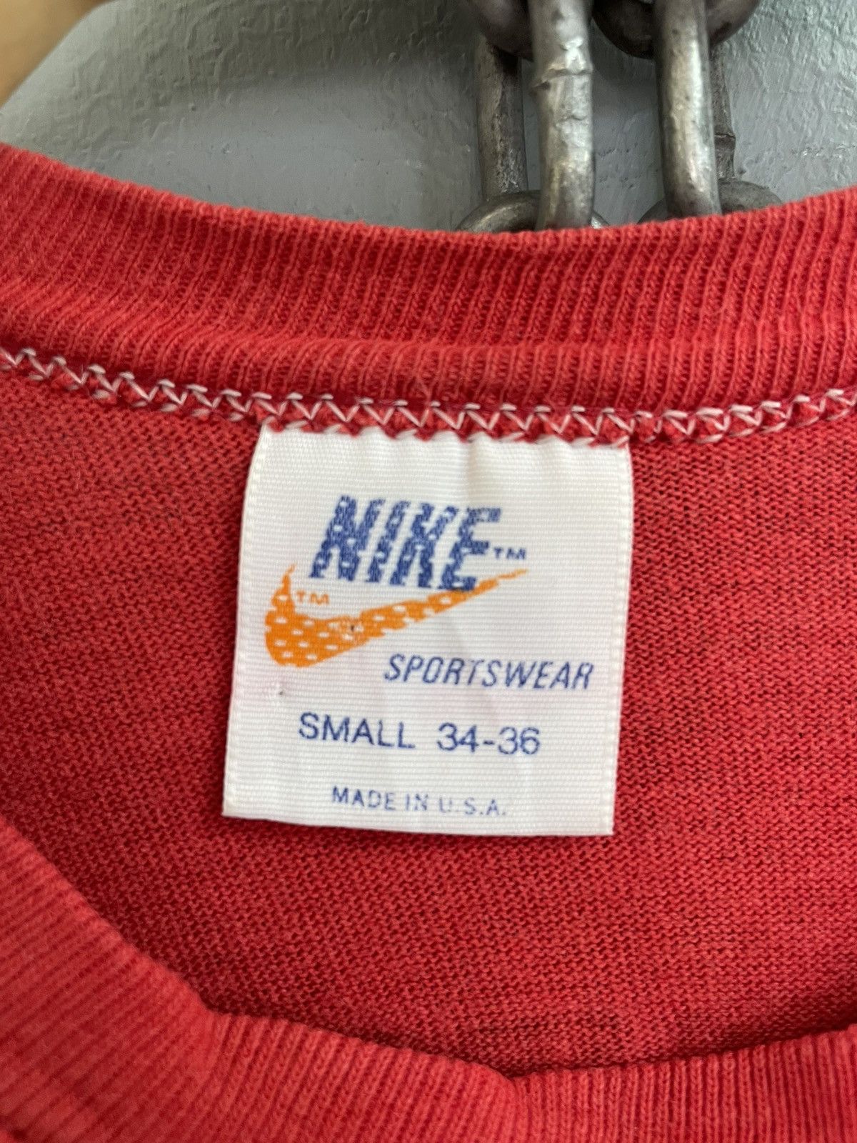 Nike Vintage 70s Nike kicks up a storm orange tag t shirt Size US XS / EU 42 / 0 - 6 Thumbnail