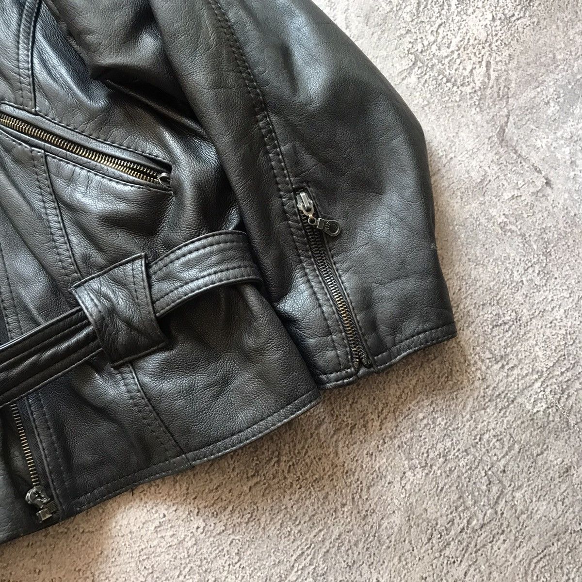 Vintage Vintage 90s Black Leather Biker Jacket Grunge Streetwear L Size L / US 10 / IT 46 - 5 Thumbnail
