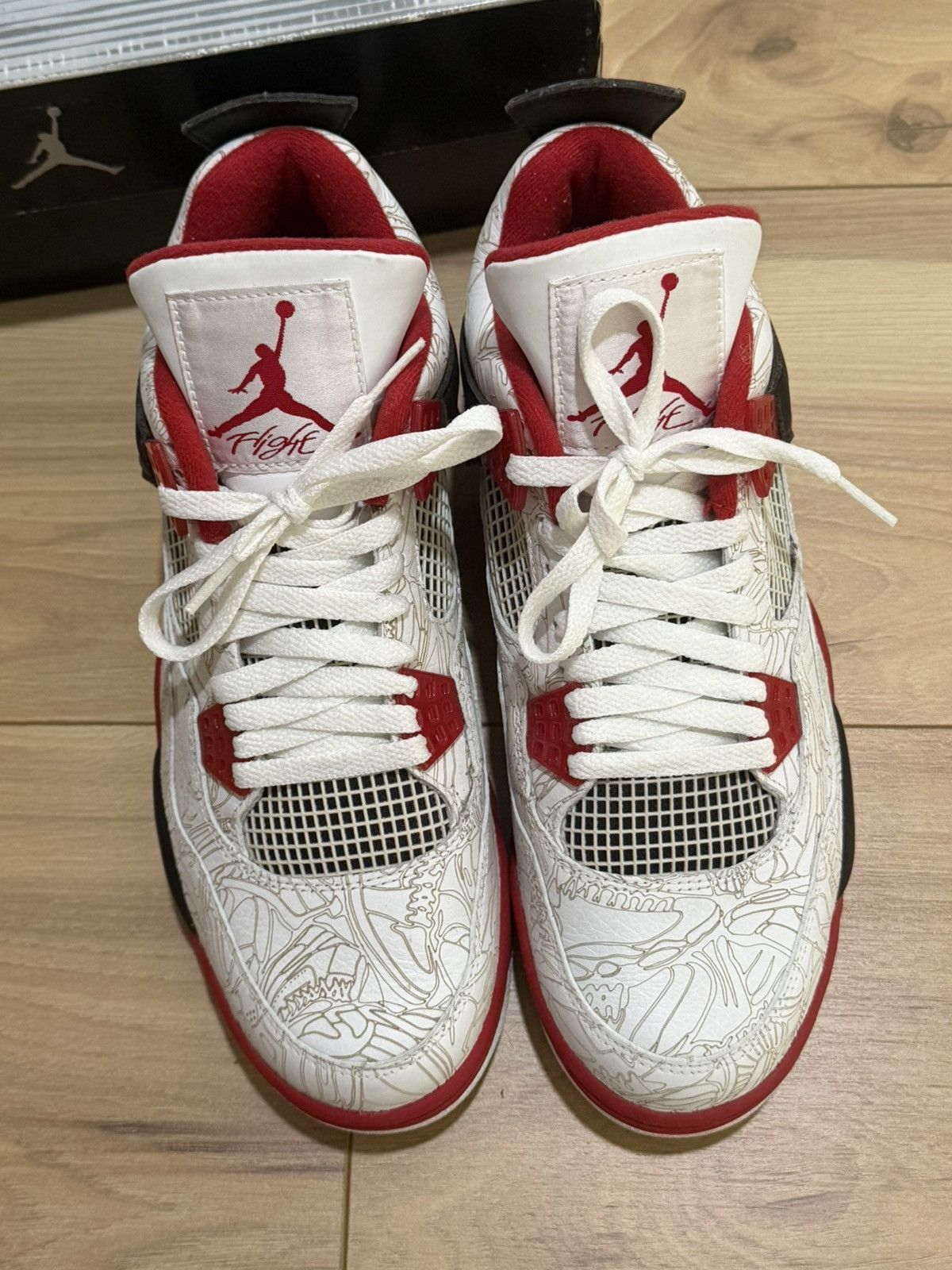 Jordan Brand Air Jordan 4 White Laser 2005 Size US 9 / EU 42 - 3 Thumbnail