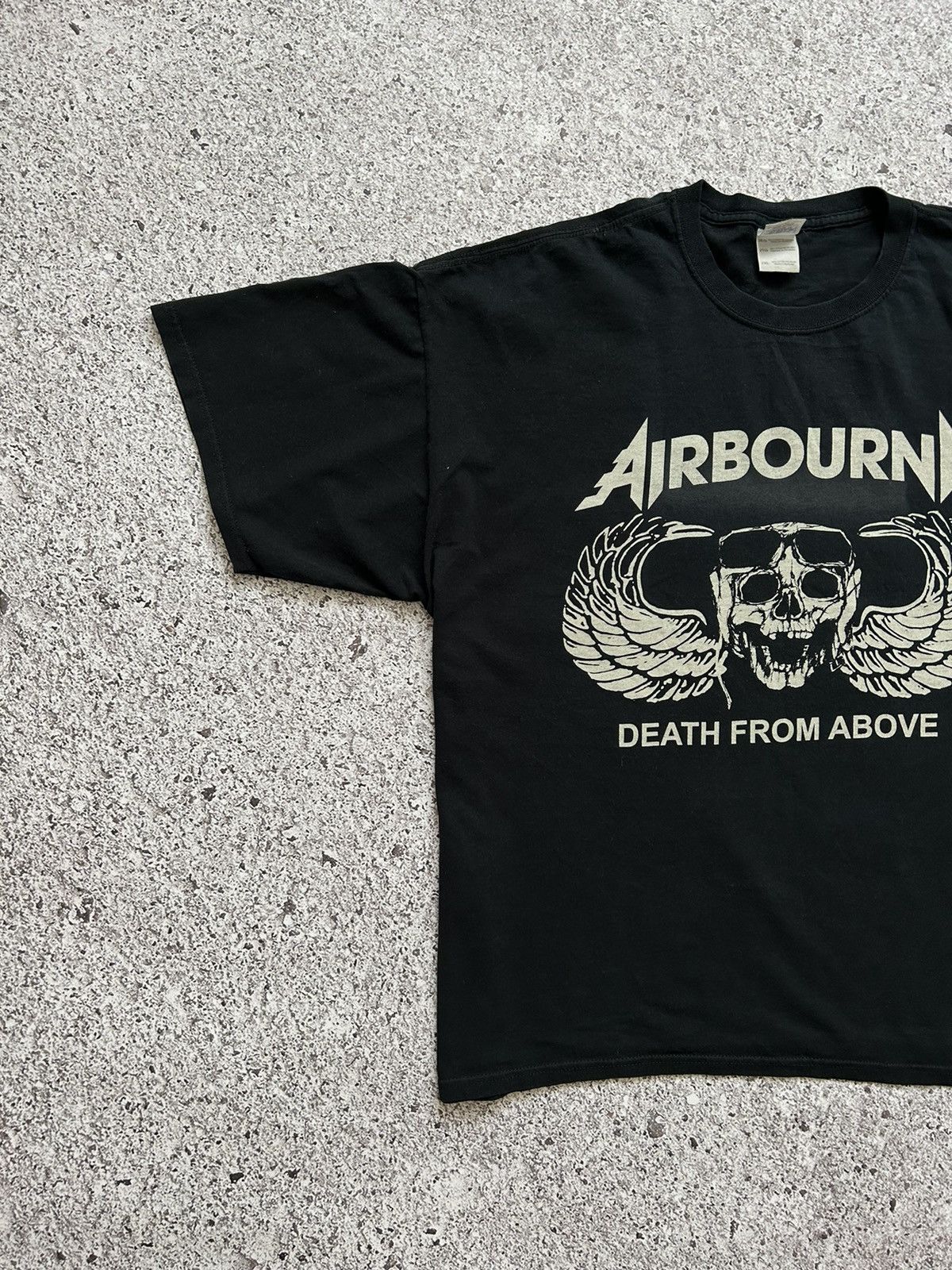 Band Tees × Vintage Vintage Army Death From Above Airbourne T-Shirt Skull Y2K Size US XXL / EU 58 / 5 - 2 Thumbnail