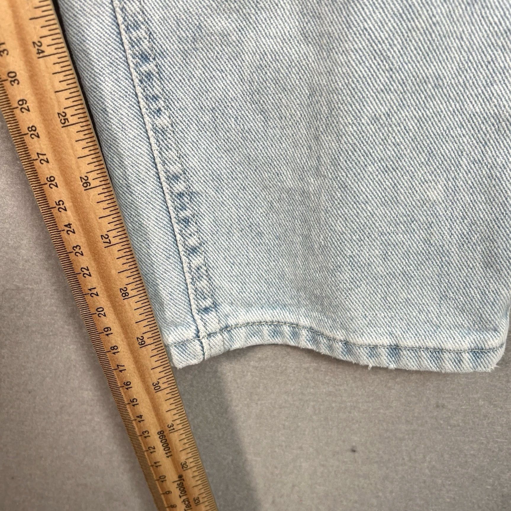 Lee VINTAGE Lee Jeans Womens 30 x 30 MEASURED Blue Denim Light Wash Tapered Leg Size 30" / US 8 / IT 44 - 5 Thumbnail
