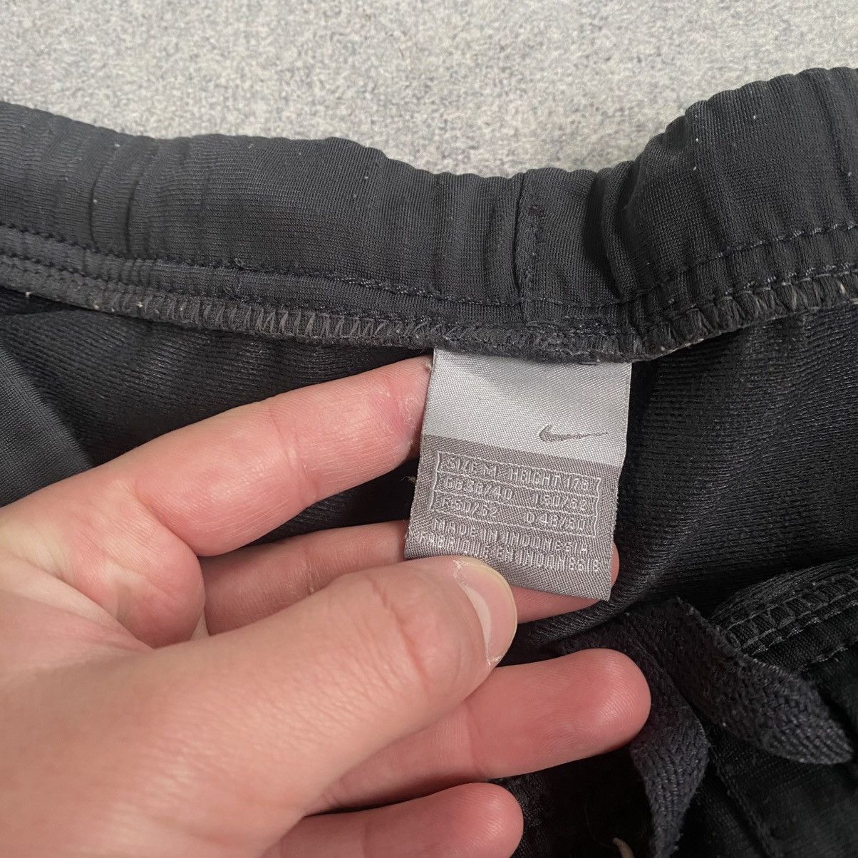 Nike Vintage Y2K Nike Sweatpants Baggy Size US 32 / EU 48 - 6 Thumbnail