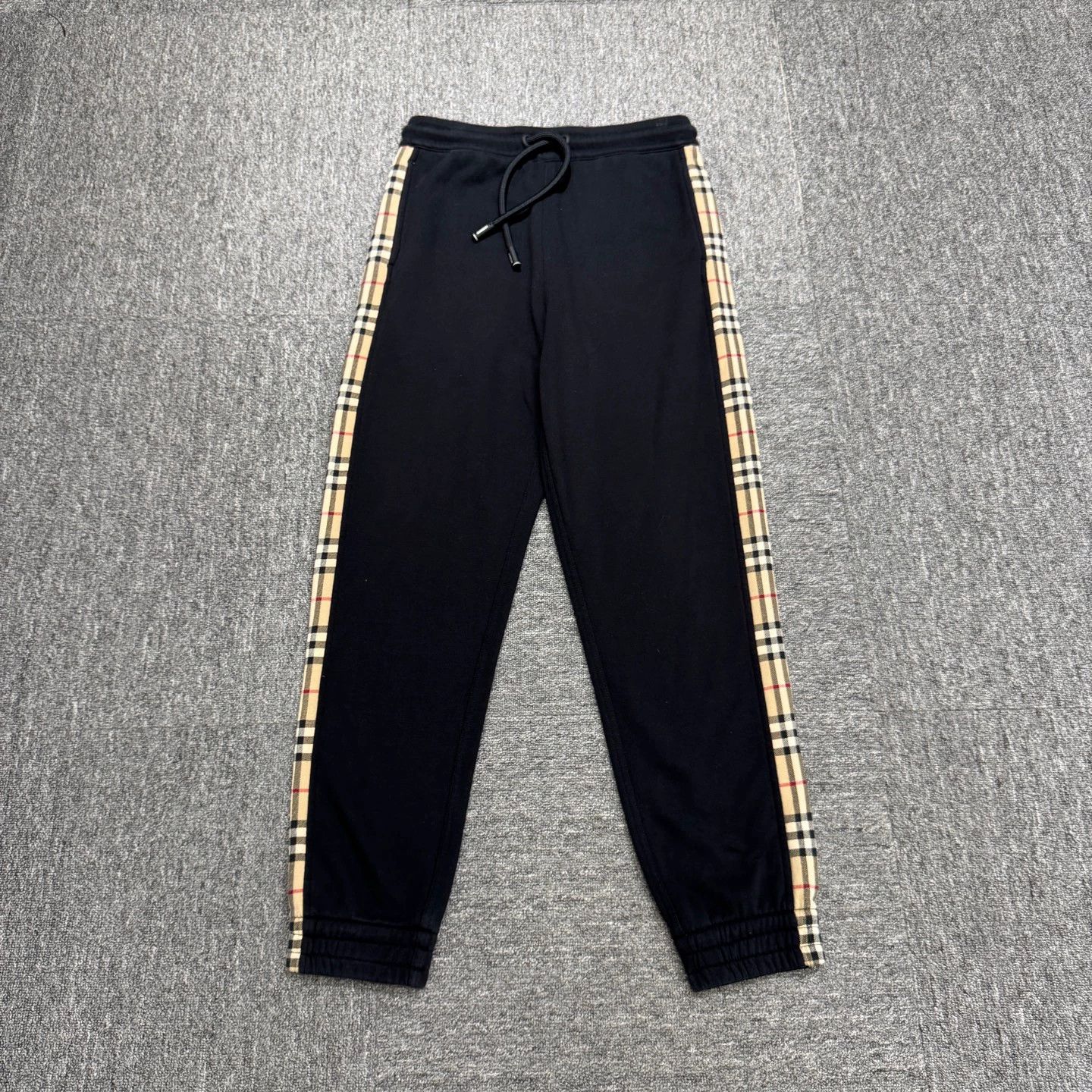 Burberry Burberry Check Paneled Track Pants Size S 95 New Size 26" / US 2 / IT 38 - 1 Thumbnail