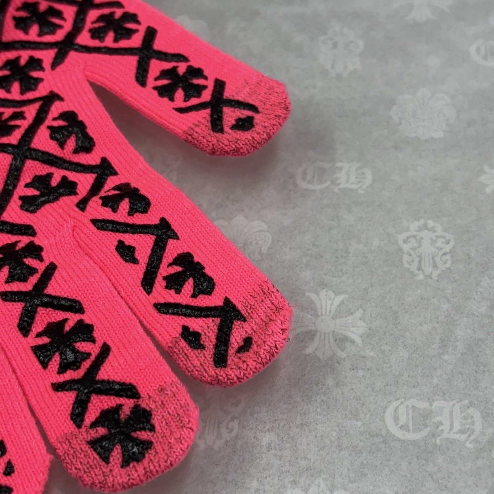 Chrome Hearts Chrome Hearts Work Gloves ' Pink ' | BRAND NEW! Size ONE SIZE - 6 Thumbnail