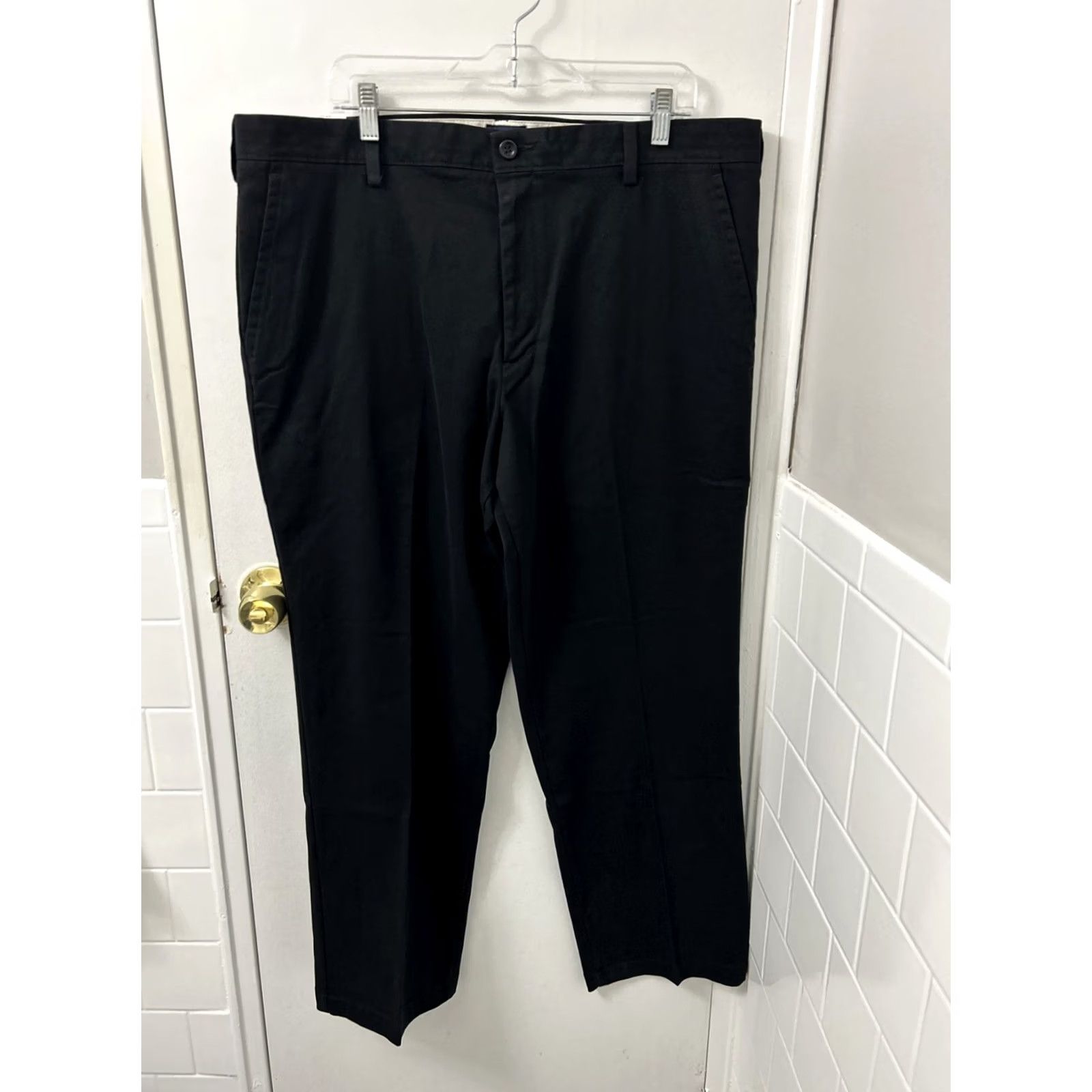 Dockers VINTAGE Dockers Pants Mens Sz 40x30 Black Waistband Classic Fit All Motion Comfort YKK Size US 40 / EU 56 - 2 Thumbnail