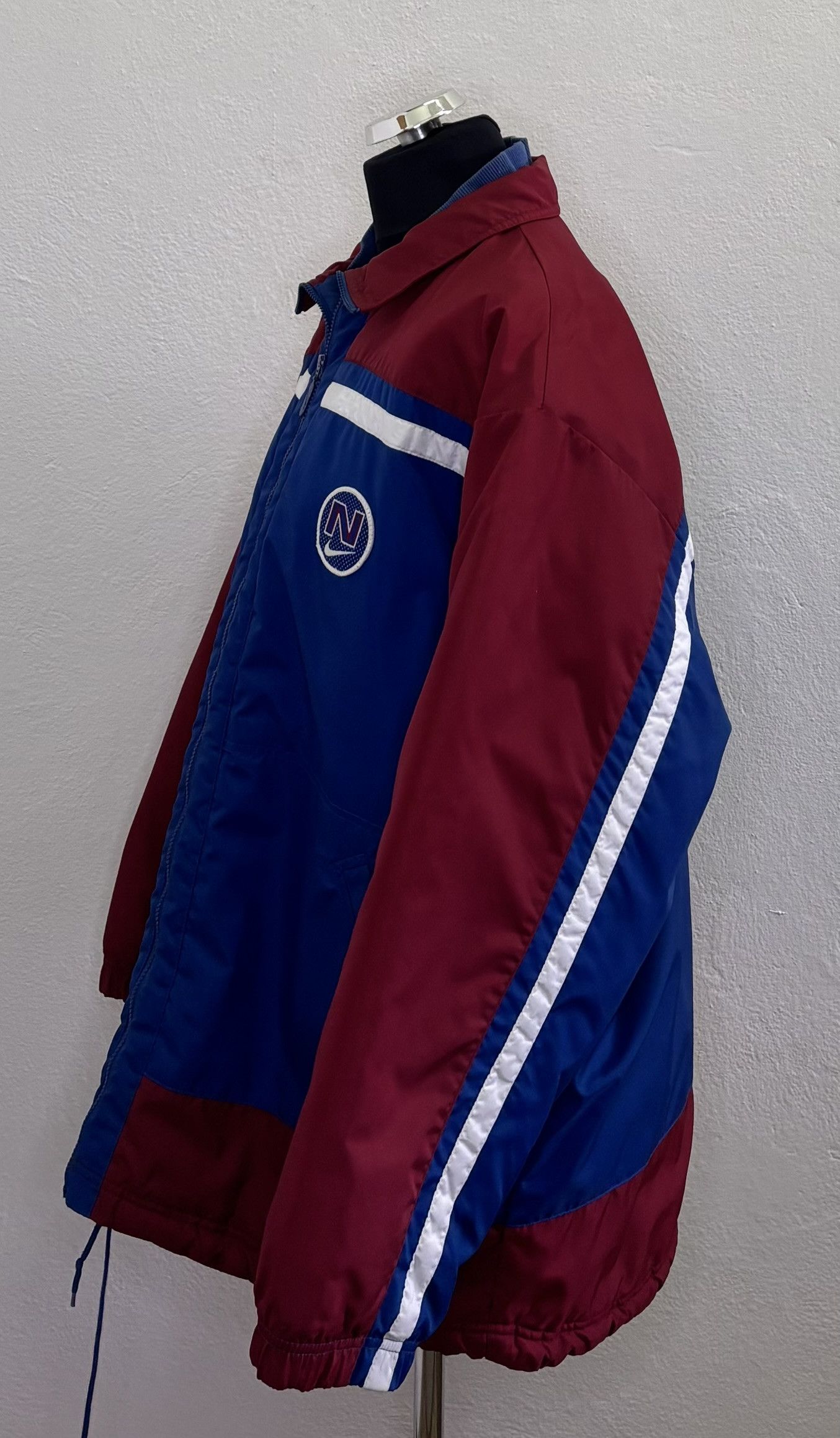Nike Nike jacket Big Swoosh vintage 90s size XL Size US XL / EU 56 / 4 - 3 Thumbnail
