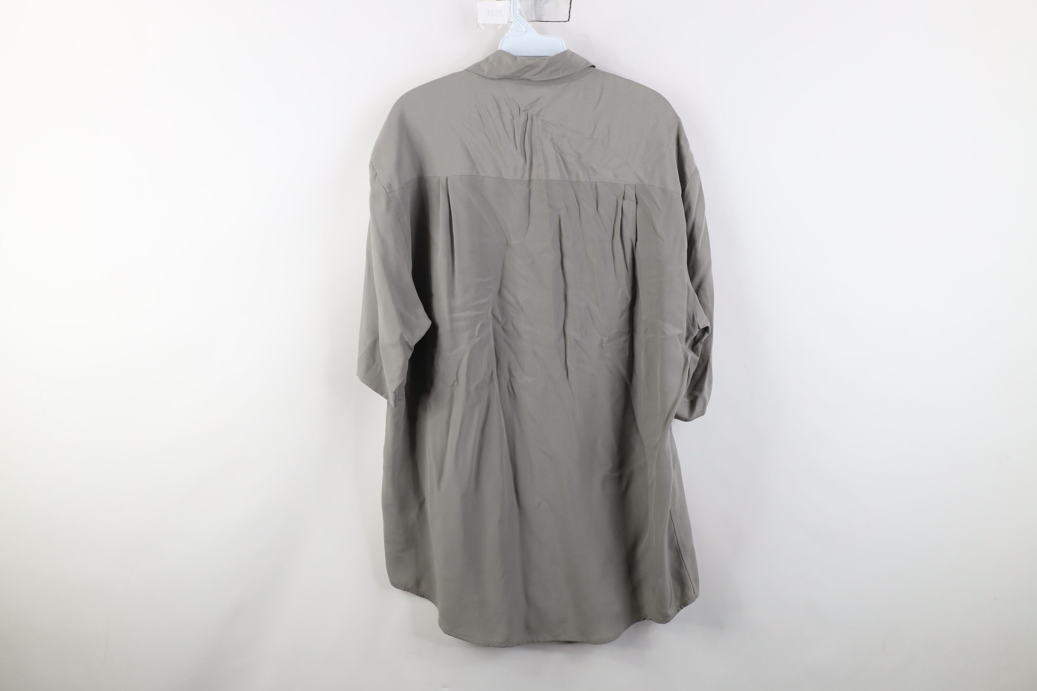 Vintage Vintage 90s Streetwear Short Sleeve Collared Button Shirt Size US M / EU 48-50 / 2 - 12 Thumbnail