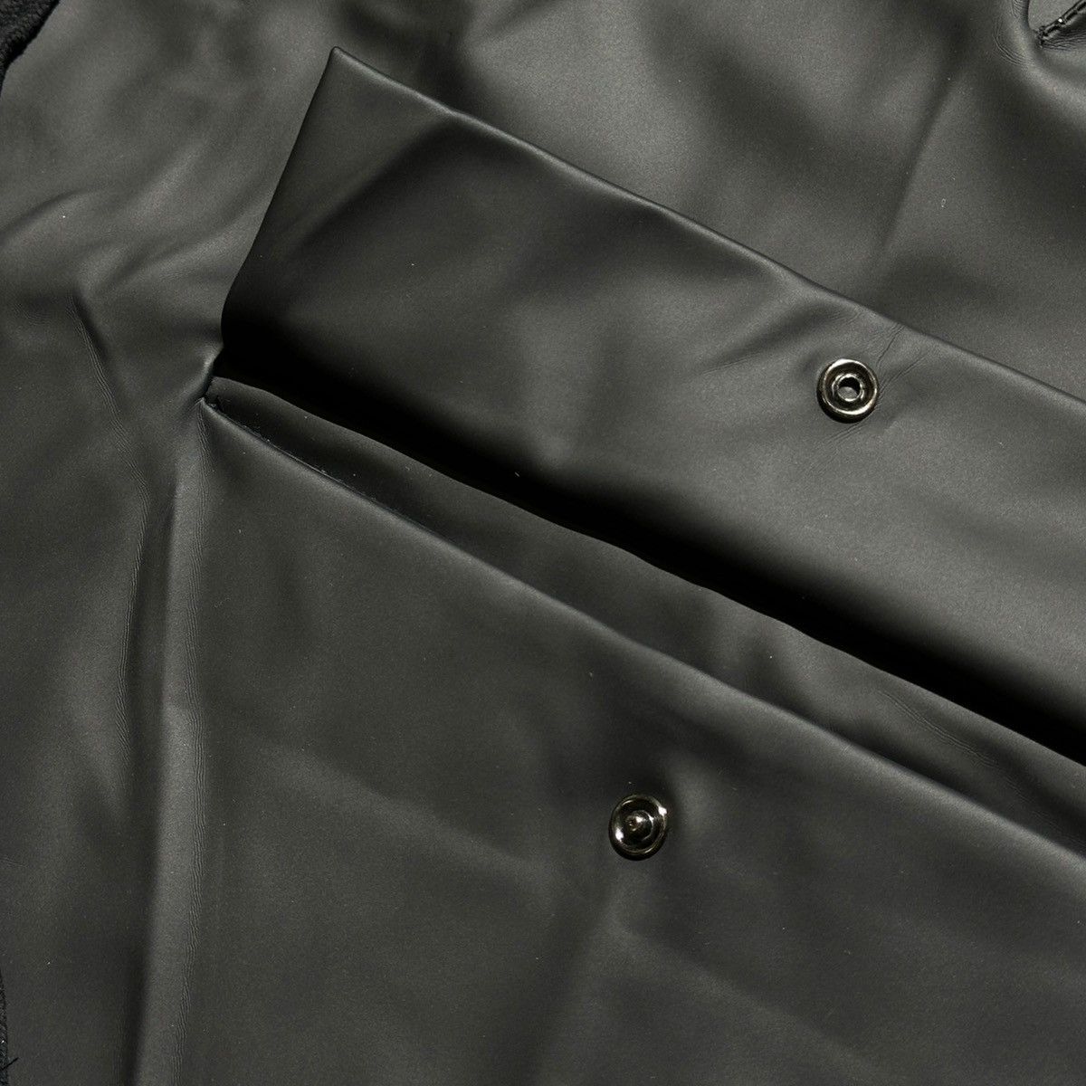 Melitta Baumeister $1,099 Rubberized oversized poncho Size US S / EU 44-46 / 1 - 3 Thumbnail
