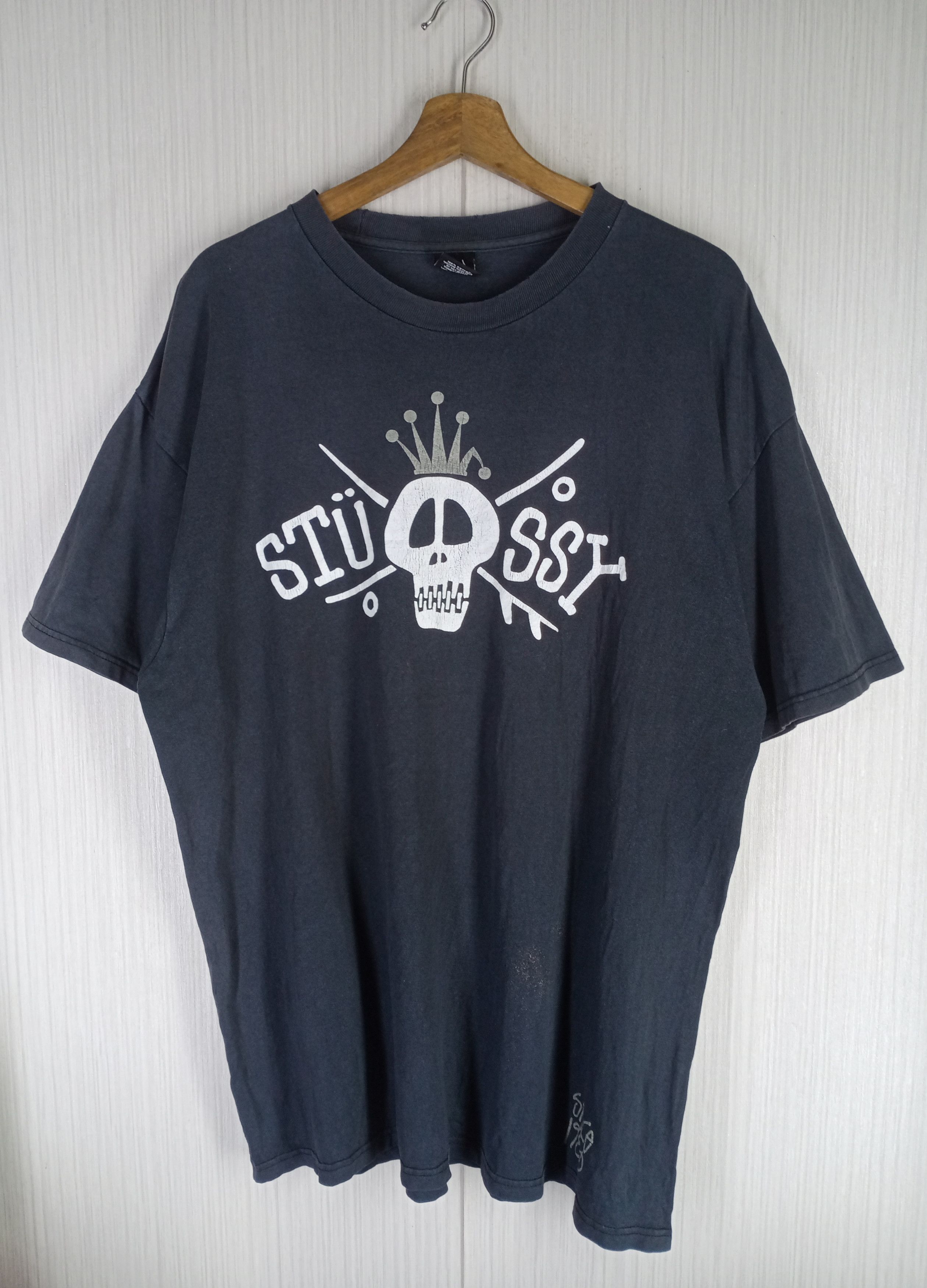 Stussy Rare Vintage Stussy Since 1980 Skull Tshirt Size US XL / EU 56 / 4 - 2 Thumbnail