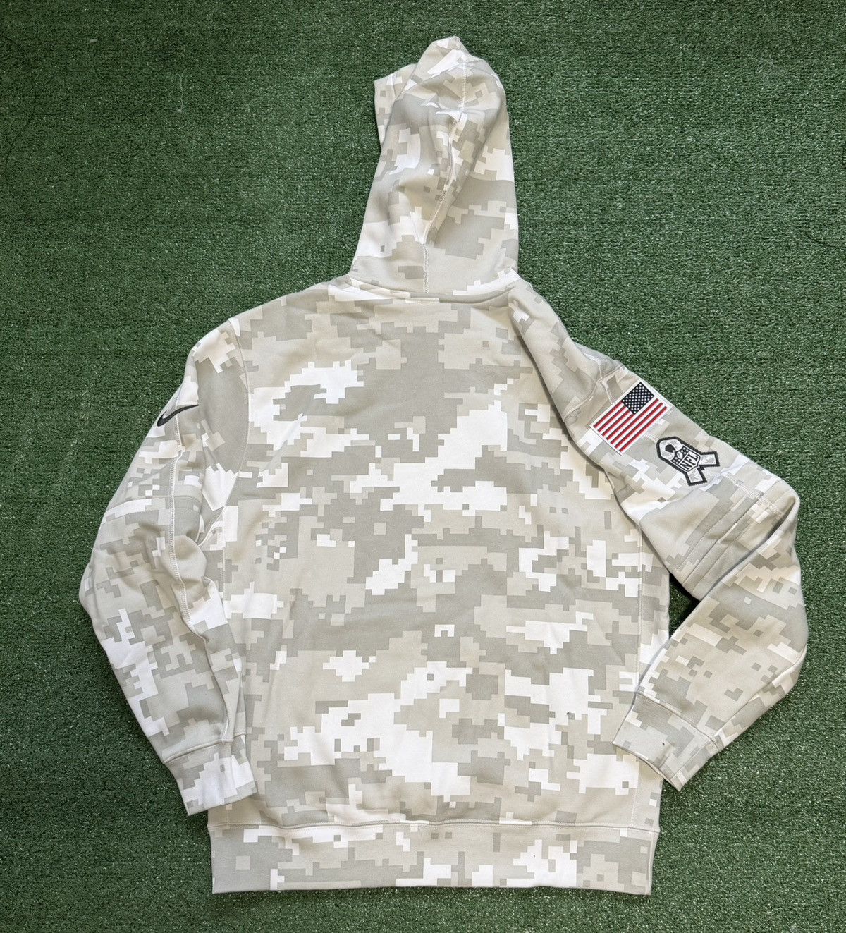 Nike Dallas Cowboys Arctic Camo 2024 Salute to Service Club Size US M / EU 48-50 / 2 - 6 Thumbnail
