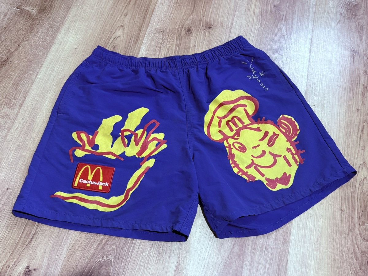 Travis Scott Cactus Jack x McDonalds shorts Size US 32 / EU 48 - 2 Thumbnail