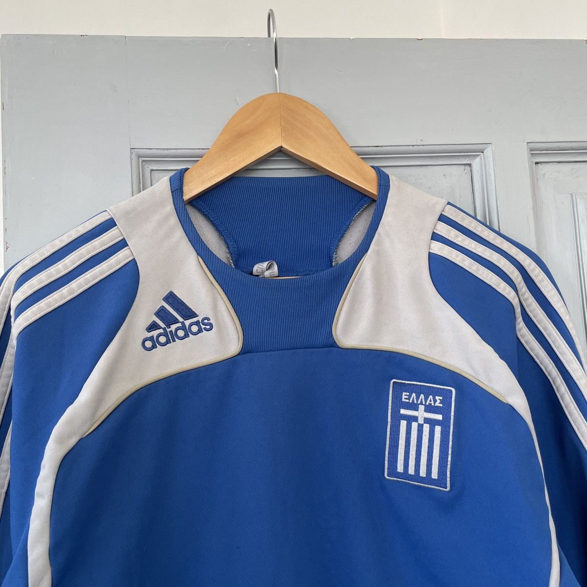Vintage Vintage Adidas Greece National Team 2004 Home Jersey Sz S Size US S / EU 44-46 / 1 - 4 Thumbnail
