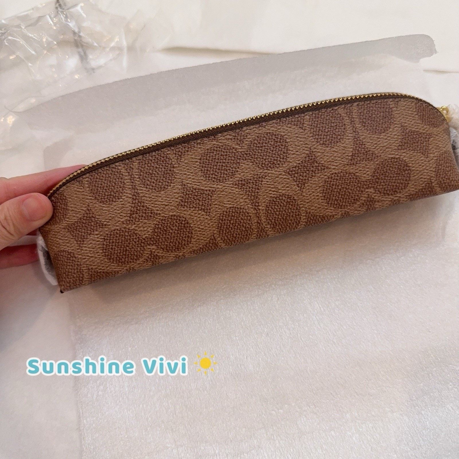 Coach NWT Coach Pencil Case Cosmetic Canvas CZ206 Tan Brown Size ONE SIZE - 2 Thumbnail