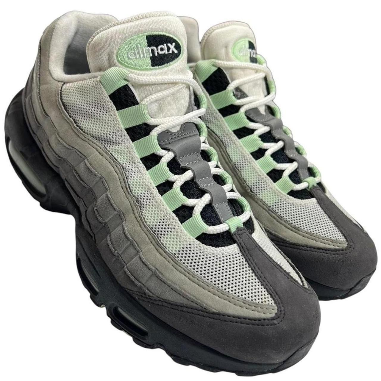 Nike Nike Air Max 95 OG Fresh Mint - Size US 7 / EU 40 / UK 6 Size US 7 / EU 40 - 1 Thumbnail