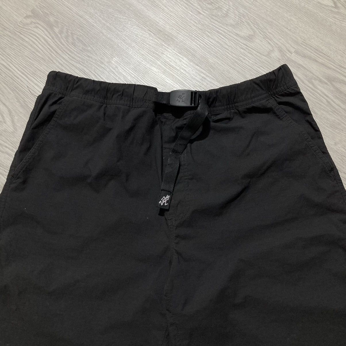 Gramicci Vintage Gramicci Nylon Utility ShortPants Black Size US 33 - 2 Thumbnail