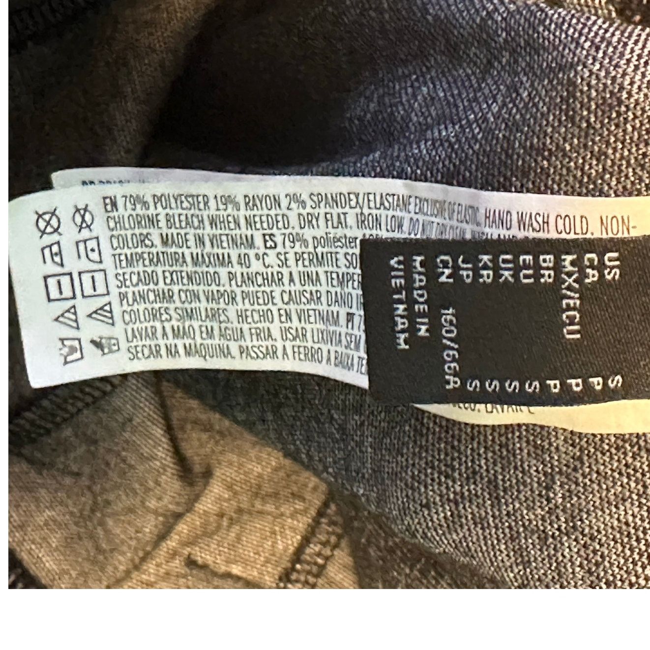 Forever 21 Forever 21 black white plaid skinny pants size Small Size 23" - 4 Thumbnail
