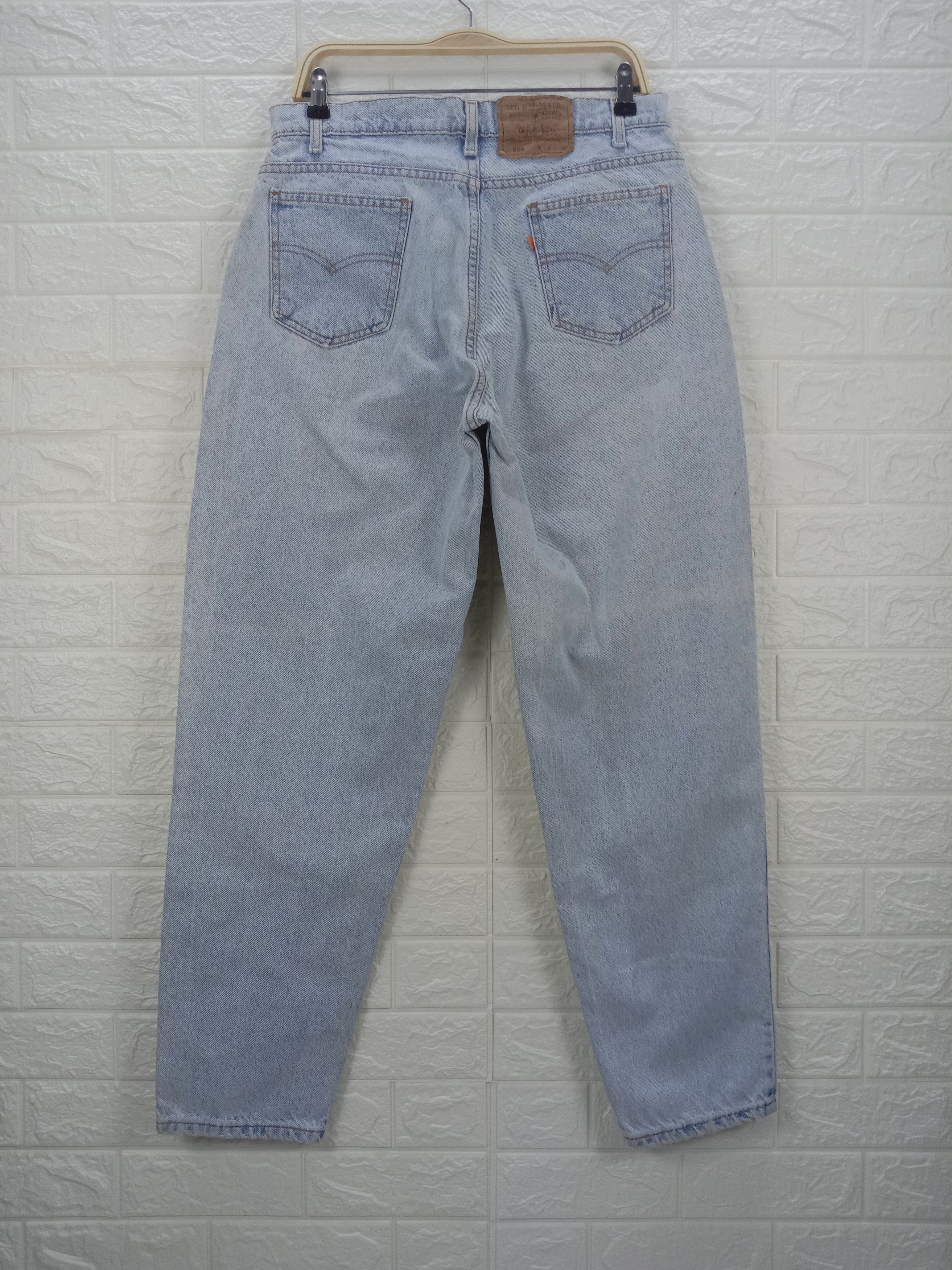 Levi's Vintage 90s Levi's 560 Orange Tab Jeans Light Wash Denim Size US 33 - 5 Thumbnail