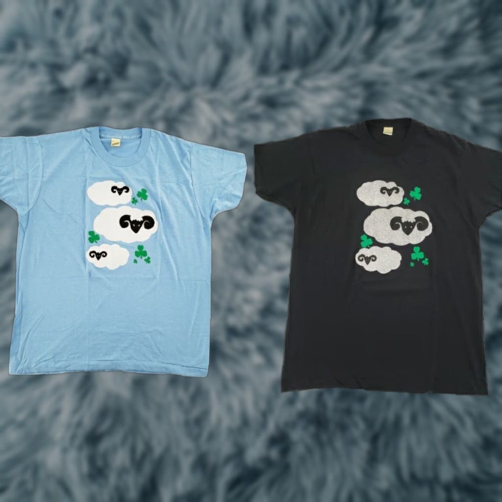 Vintage VINTAGE Screen Stars Mens T-Shirt XL Black Blue Sheep Clovers 90s Outdoor All Seasons Lot of 2 Size US XL / EU 56 / 4 - 1 Thumbnail