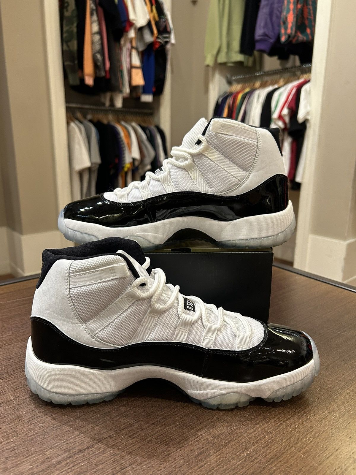 Jordan Brand Jordan 11 Retro Concord DMP (2006) Size US 9.5 / EU 42-43 - 2 Thumbnail