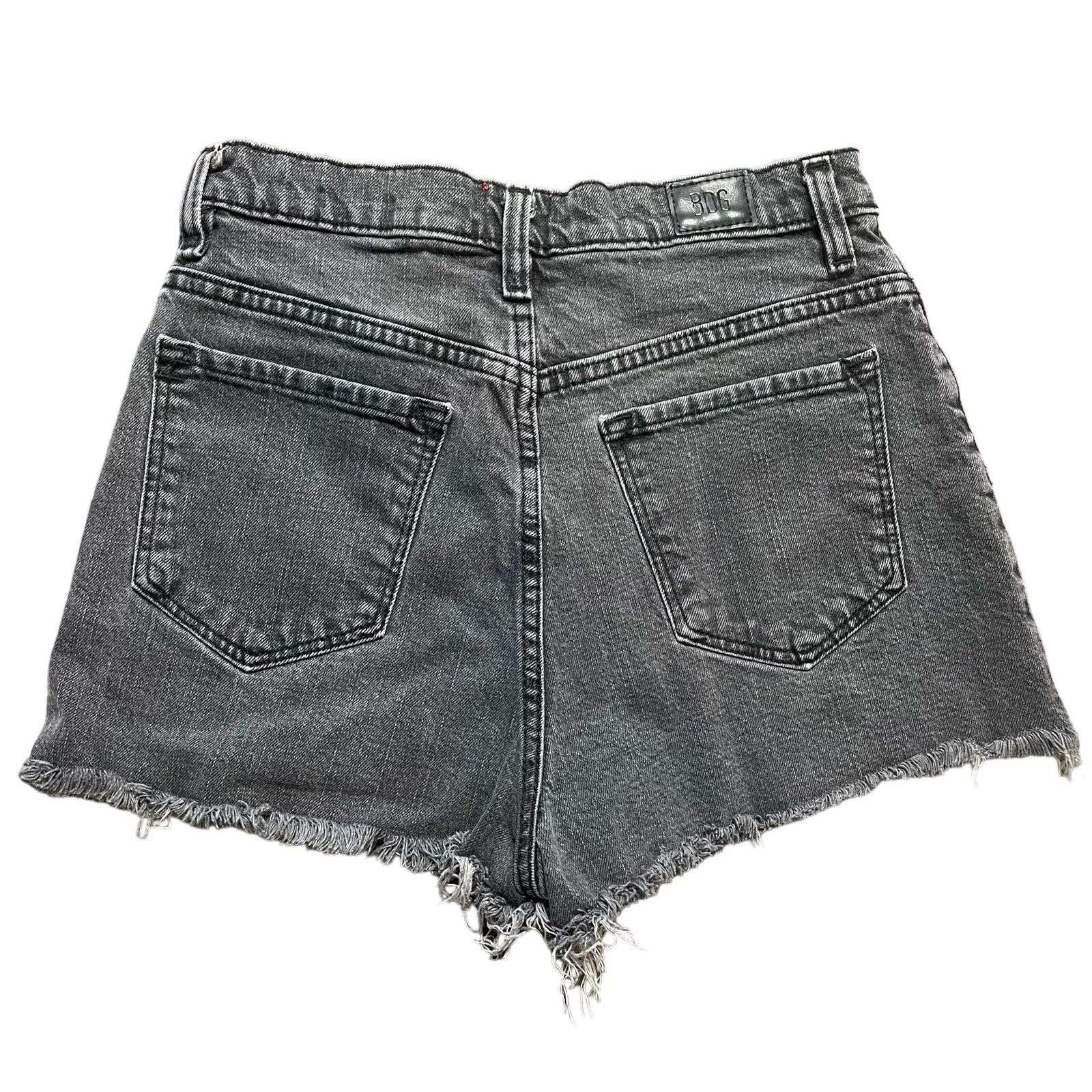 Bdg BDG Mom High Rise Denim Shorts Size 27" / US 4 / IT 40 - 3 Thumbnail