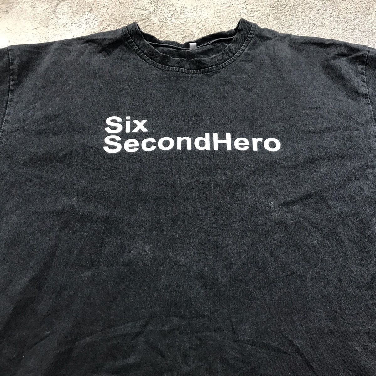 Vintage Vintage 90s Sun Faded Graphic Tee Streetwear Skate Slim XL Size US XL / EU 56 / 4 - 3 Thumbnail