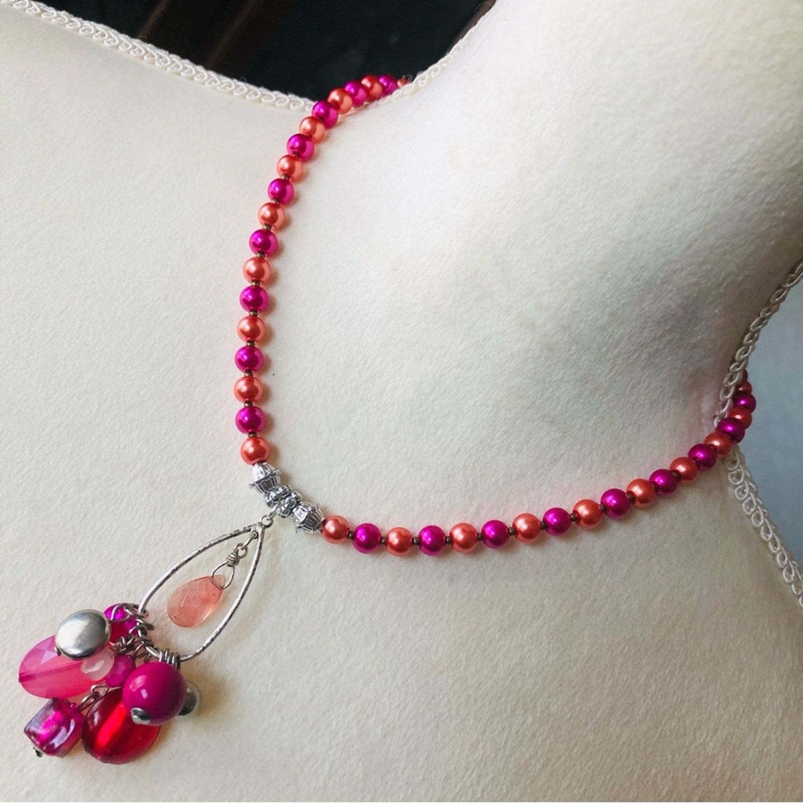 Handmade Handcrafted repurpose colorful beaded cluster Pearl necklace Size ONE SIZE - 1 Thumbnail