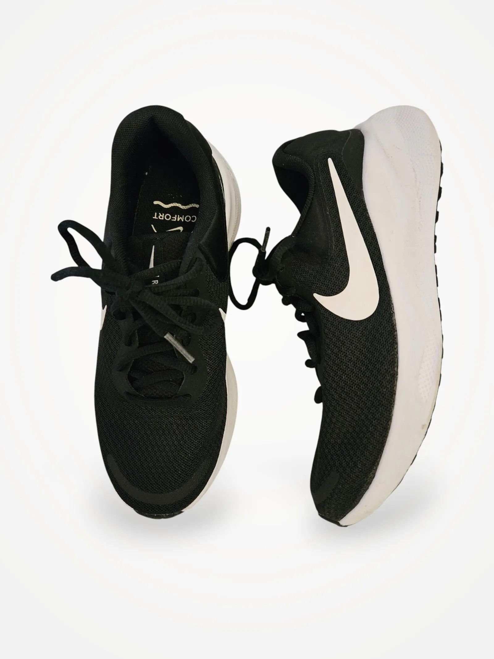 Nike Nike Sneakers Size US 7.5 / IT 37.5 - 1 Thumbnail