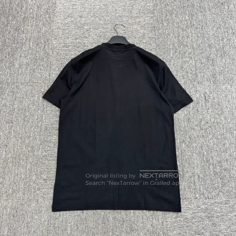 Givenchy Givenchy Doberman Portrait Background Short Sleeve Size US M / EU 48-50 / 2 - 5 Thumbnail