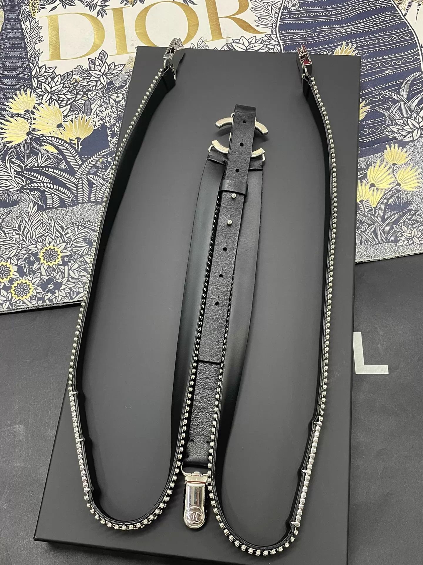 Chanel Chanel Black Crystal Logo Leather Suspenders Size ONE SIZE - 5 Thumbnail