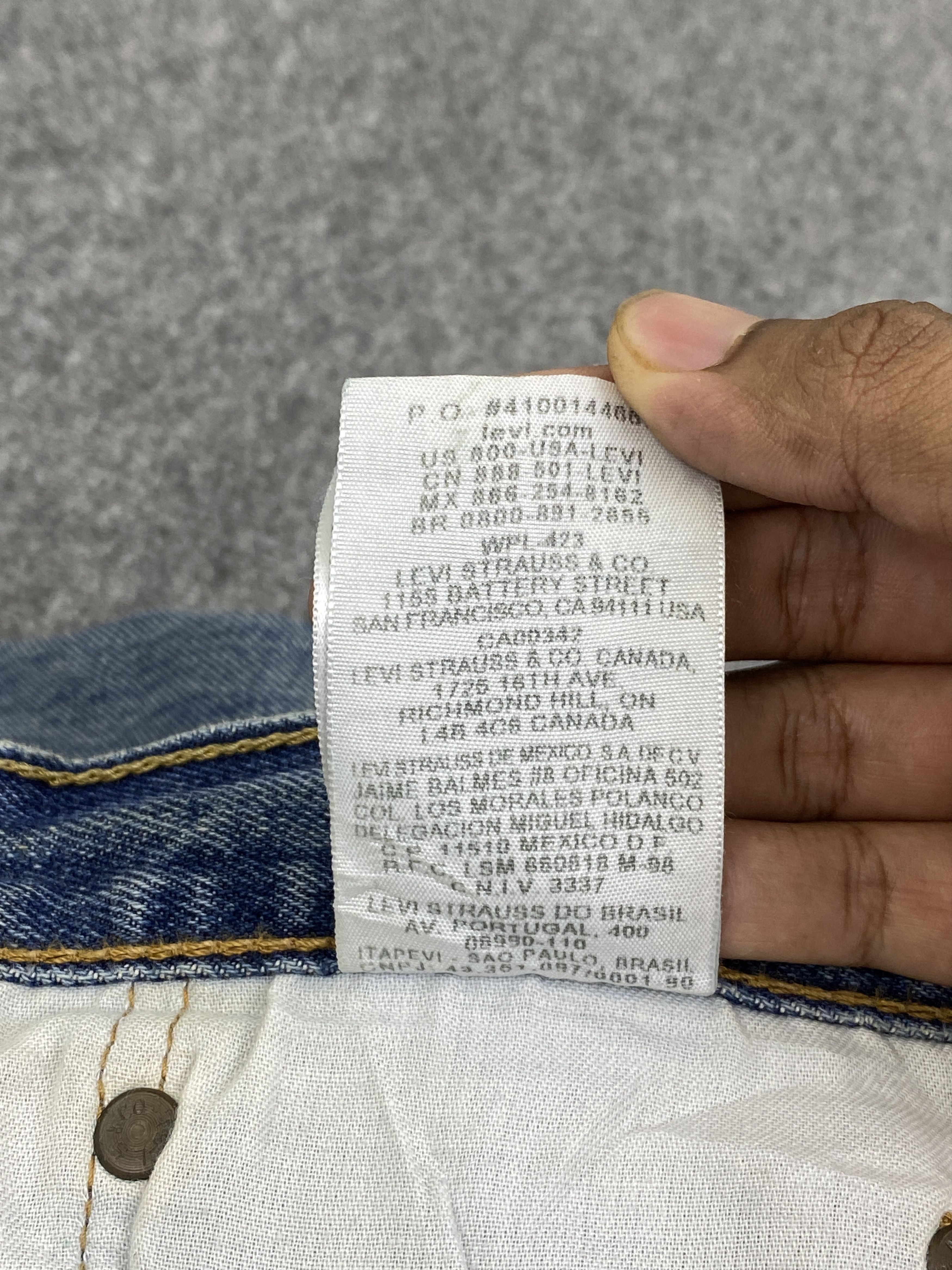 Levi's × Vintage Distressed Vintage Levi's 501 Faded Blue Jeans DP2815 Size US 36 / EU 52 - 8 Thumbnail