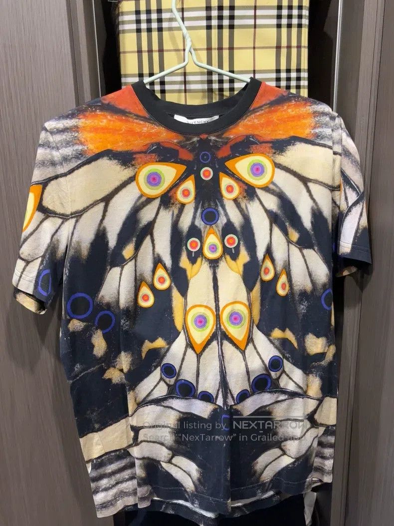 Givenchy Givenchy short sleeves Size US S / EU 44-46 / 1 - 1 Thumbnail