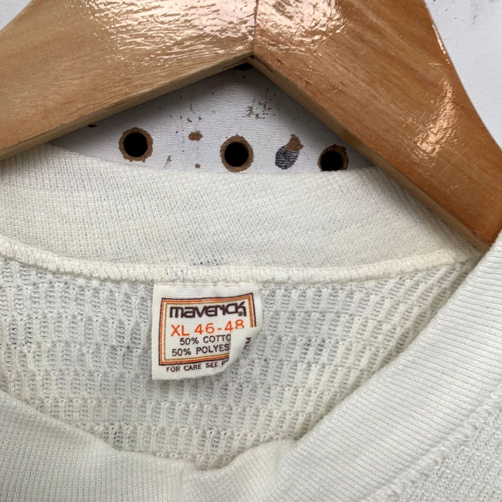Vintage VINTAGE Maverick Thermal Sweatshirt Mens XL White Long Sleeve Waffle Knit Size US XL / EU 56 / 4 - 3 Thumbnail