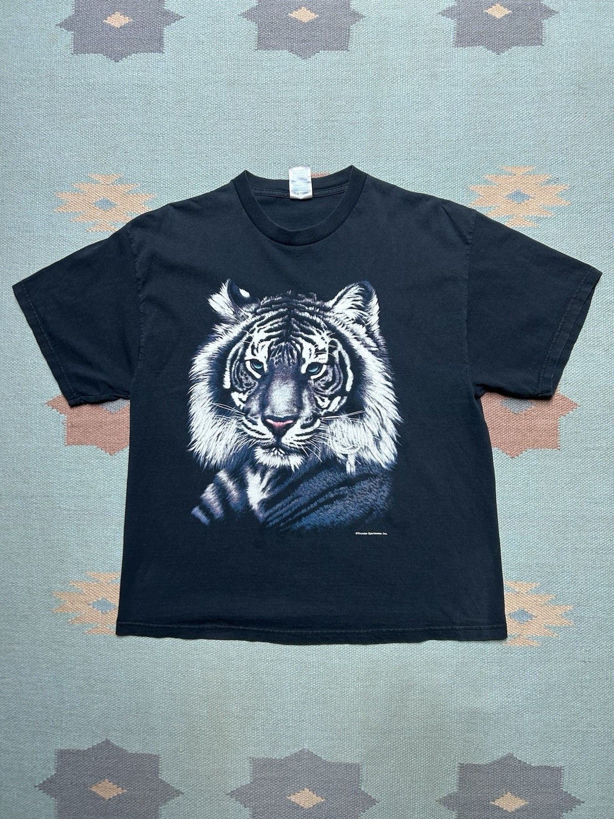 Vintage VTG tshirt thunder sportswear tiger animal nature big face L Size US L / EU 52-54 / 3 - 1 Thumbnail